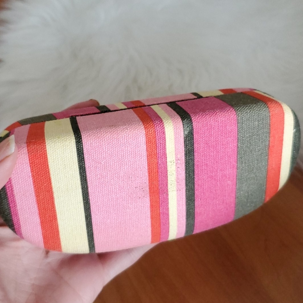 Fossil multi stripe fabric sunglasses case - Picture 4 of 4